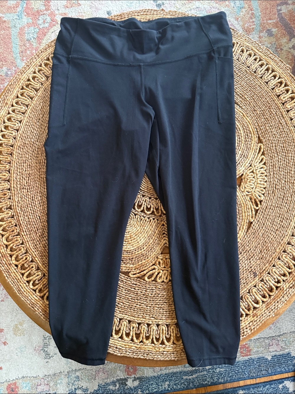 GAP Gap fit Black Leggings cropped with side pockets